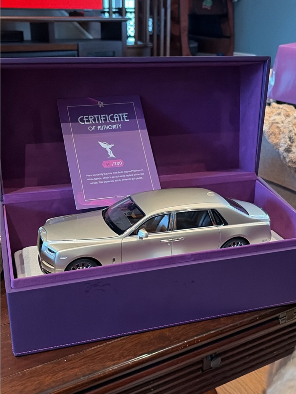 Luxury Silver Die-Cast Car Model - Rolls Royce with certificate